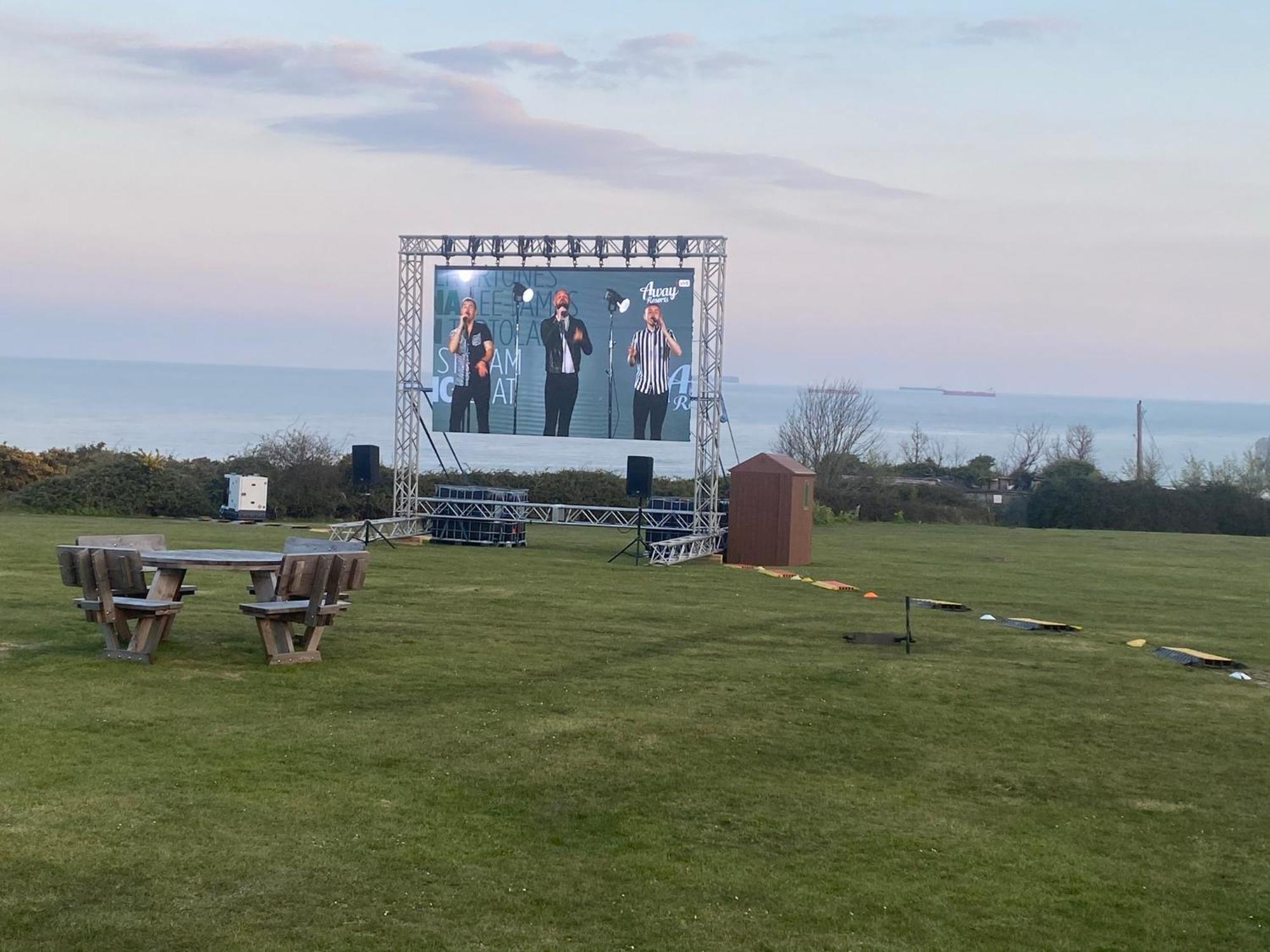 Whitecliff Bay Holiday Park - Most Popular Location Near Pools, Clubs And Beach 벰브리지 외부 사진